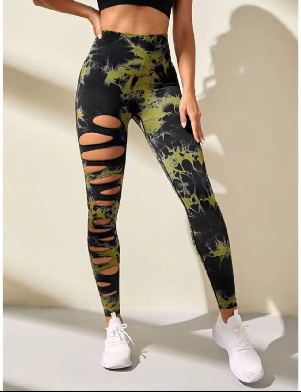 Yellow/Black Tie Dye Scrunchy Leggings