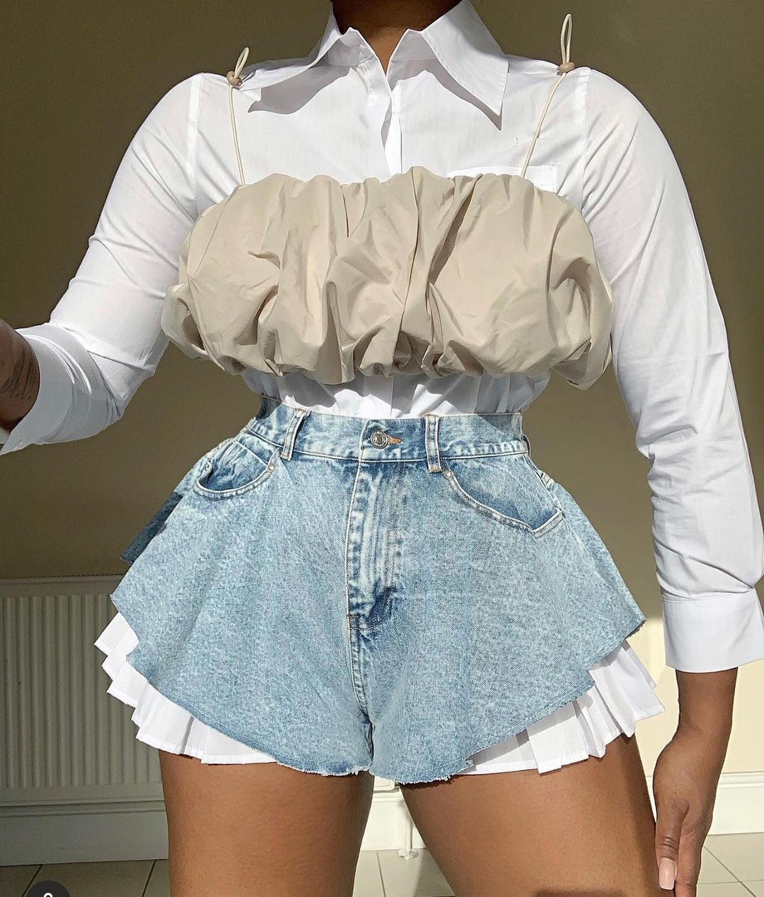 DENIM FLARE SHORTS